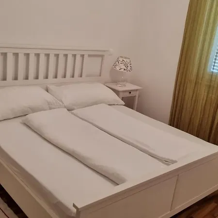 Διαμέρισμα Casa Emilio With Pool